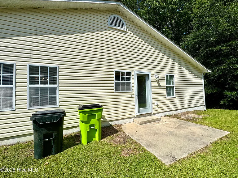 521 Jimmies Creek Dr — Photo 29