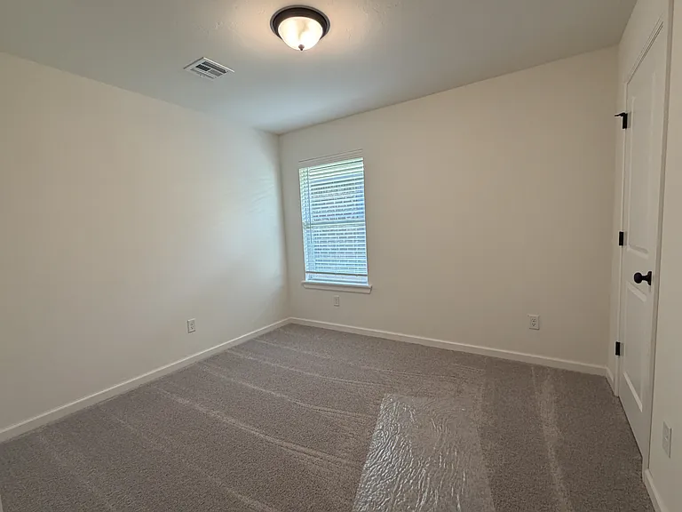 18221 Austin Ct — Photo 9