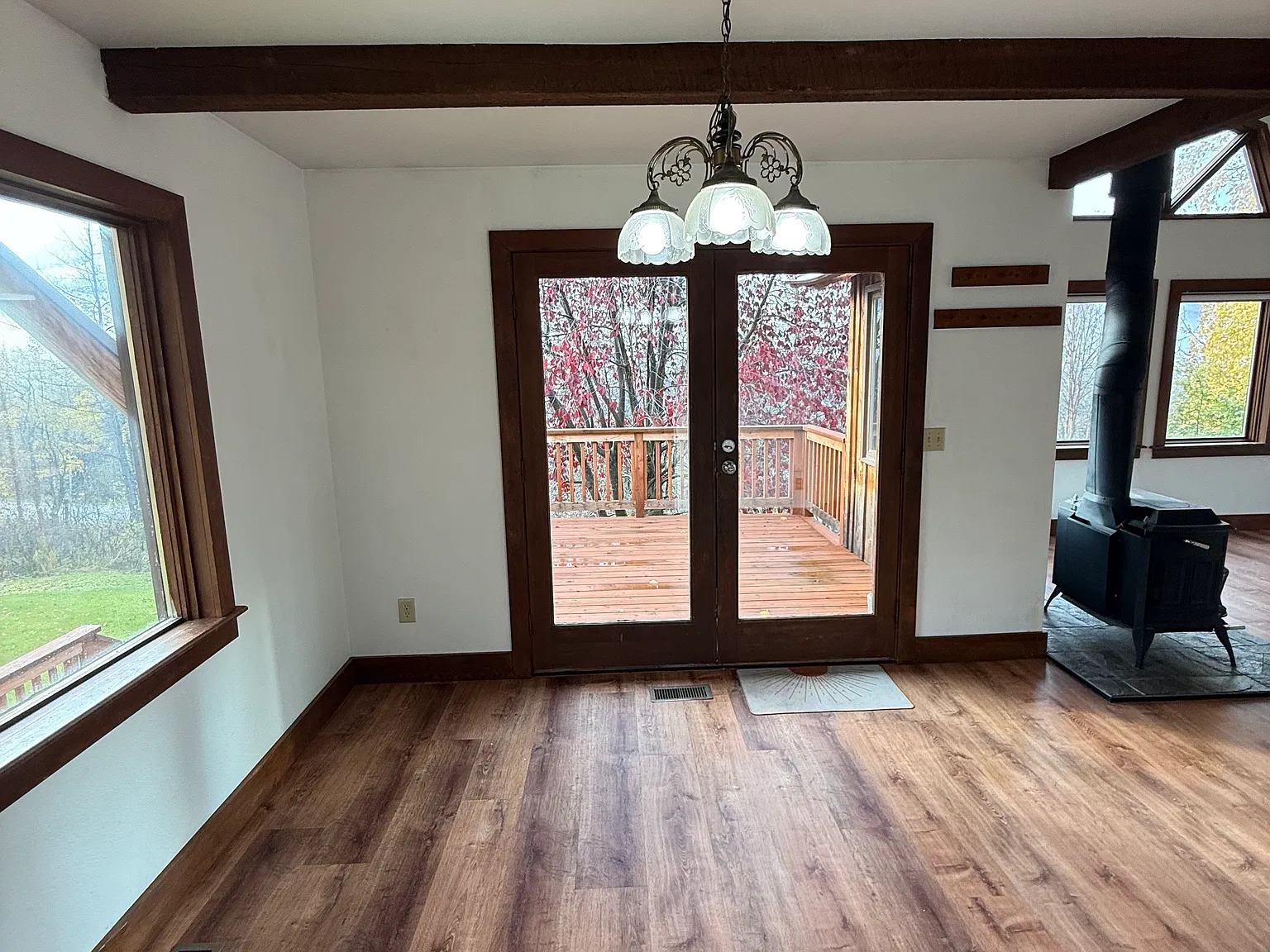 3 bed, 2309 sqft, $2,800 — Photo 4