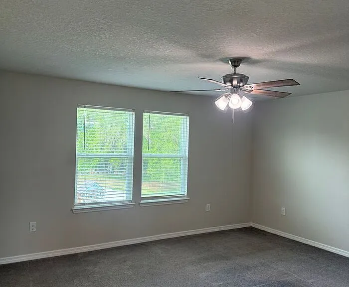 1042 Michelangelo Ln — Photo 35