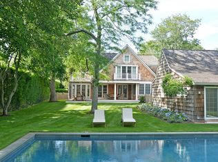 34 Post Ln, Southampton, NY 11968