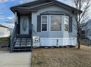 1637 68th Ave NW, Edmonton, AB T6P 0A5