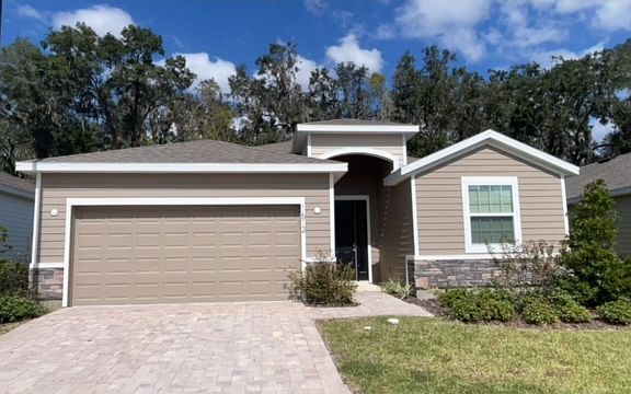 4th image of 1612 NW 136th Blvd