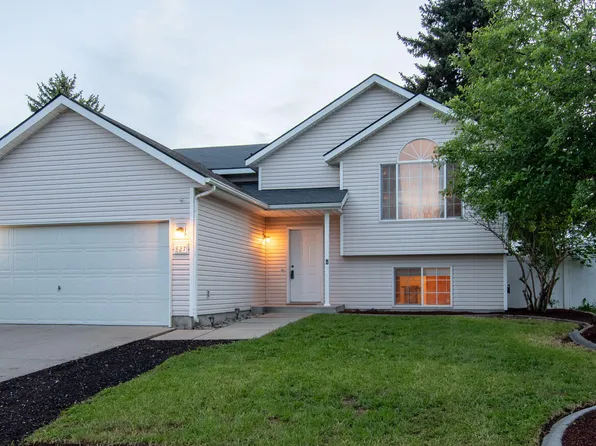827 N Doryport Ct, Post Falls, ID 83854