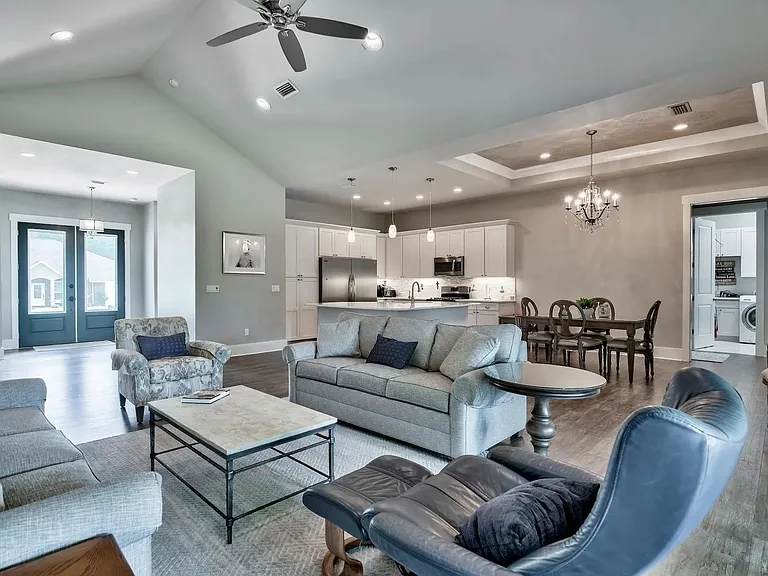 989 Forest Shore Dr — Photo 5
