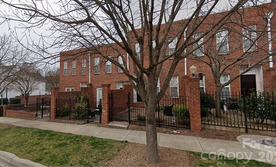 1st image of 5732 Village Dr NW
