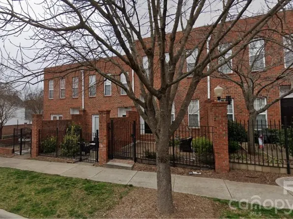 5732 Village Dr NW, Concord, NC 28027