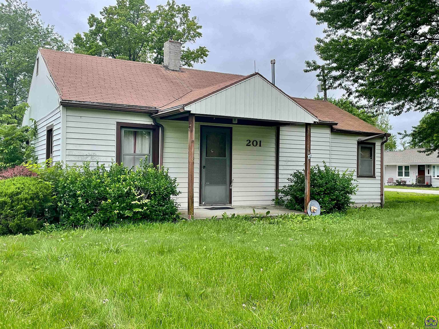 201 W Lake St, Silver Lake, KS 66539 Zillow