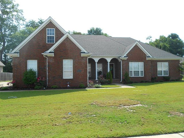 1st image of 668 Riverwest Cir