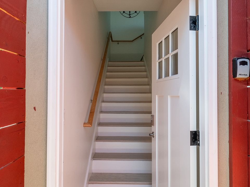 1st image of 1717-19 Thomas Ave #1719