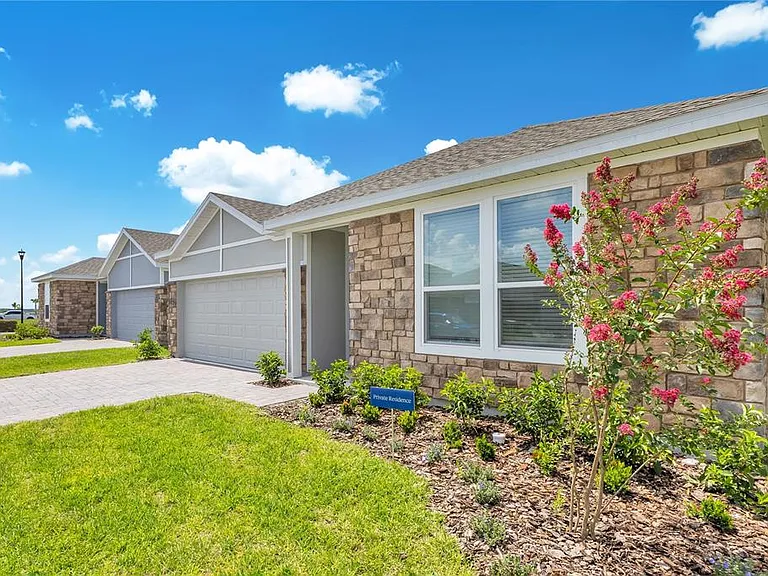 5152 Arrowfeather Ct — Photo 2