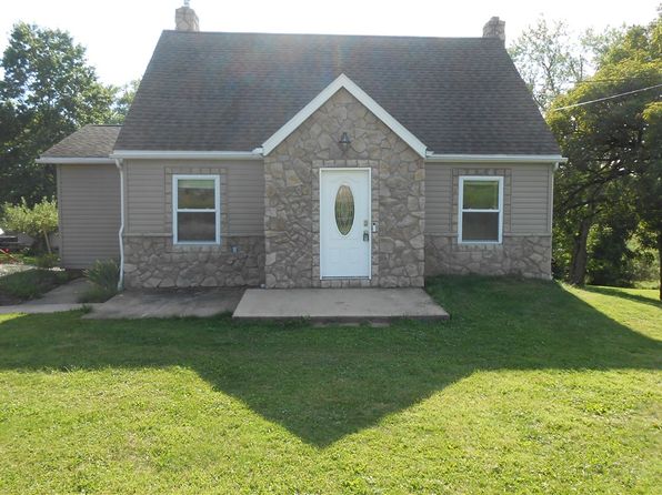 1318 Oakridge Rd