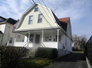 44 Schuyler Ave #2, Stamford, CT 06902