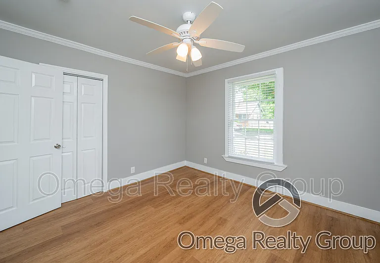 2104 Yancey Ave — Photo 27