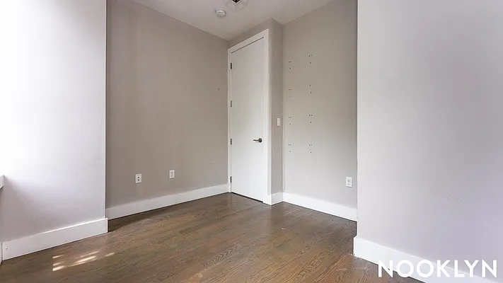 Rented by Nooklyn NYC LLC | media 23