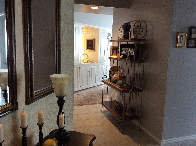 2nd image of 823 S Water St APT 4G