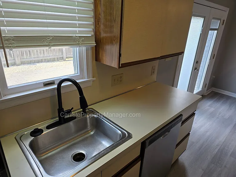 57 W Cabin Hollow Rd #4 — Photo 10