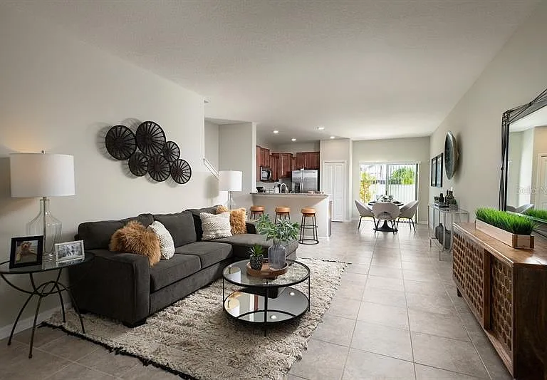 5112 Forum Blvd — Photo 7