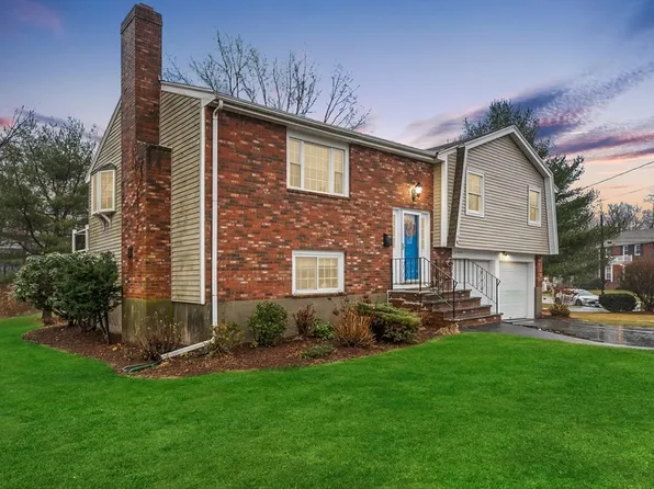 66 Danbury Rd, Weymouth, MA 02190