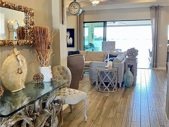 2nd image of 154 Toscavilla Blvd