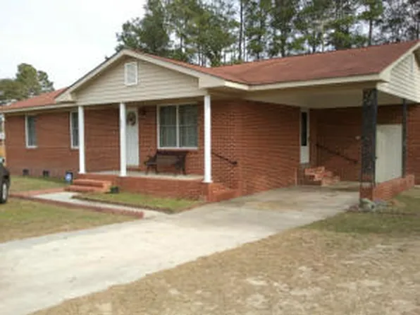 1223 J West Rd, Fairmont, NC 28340