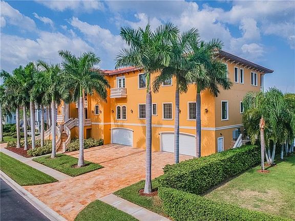 2nd image of 6129 Pasadena Point Blvd