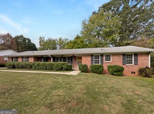 7449 Taylor Rd, Riverdale, GA 30274