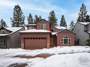 19789 Astro Pl, Bend, OR 97702