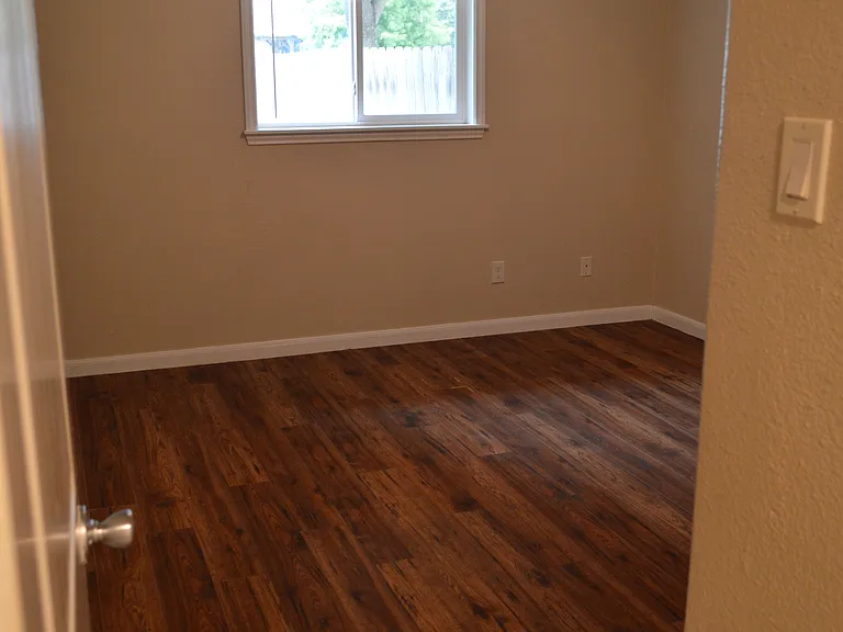 2404 Quail Rdg — Photo 15