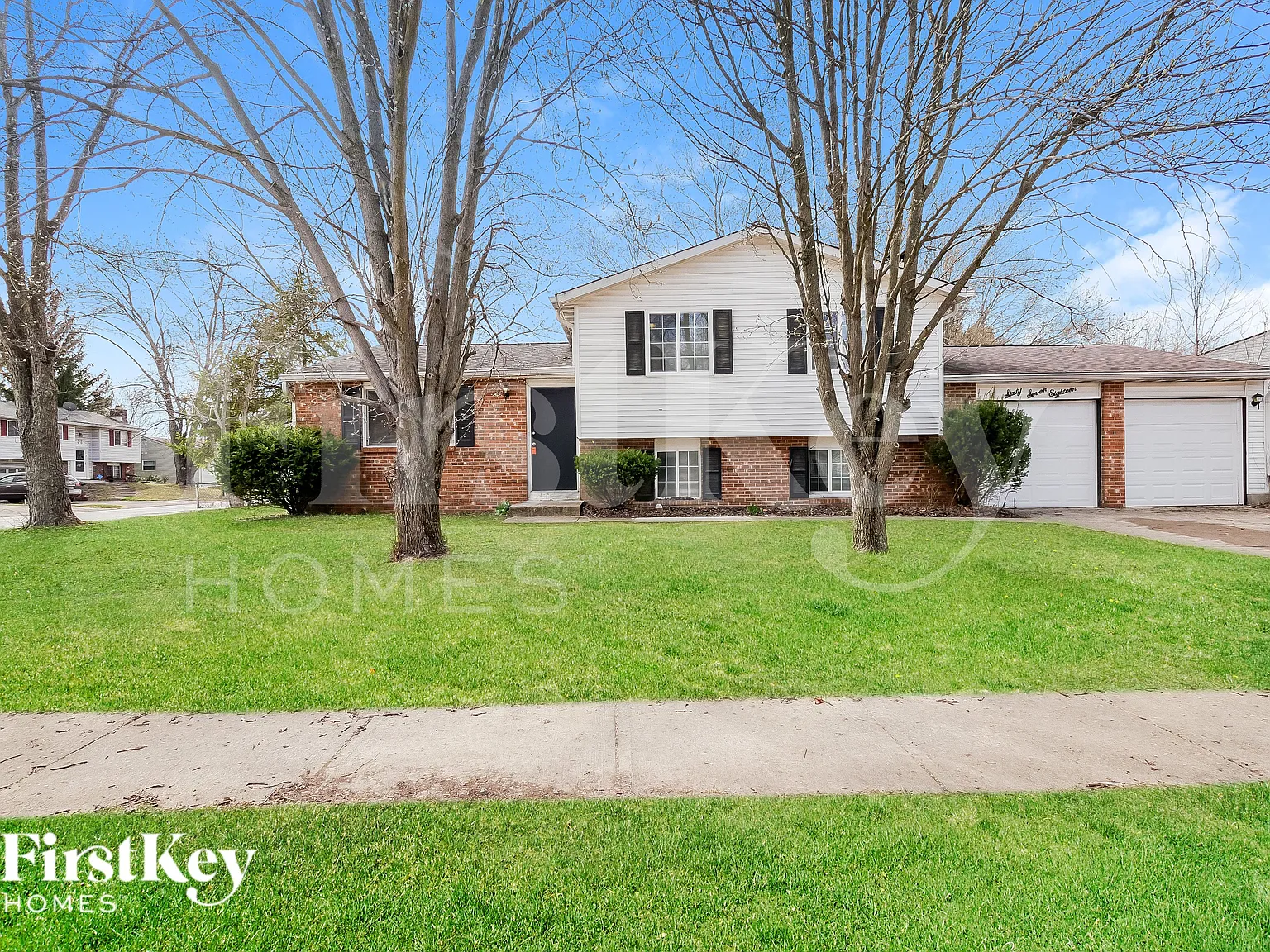 3 bed, 2.5 bath, 2068 sqft, $2,145 — Photo 1