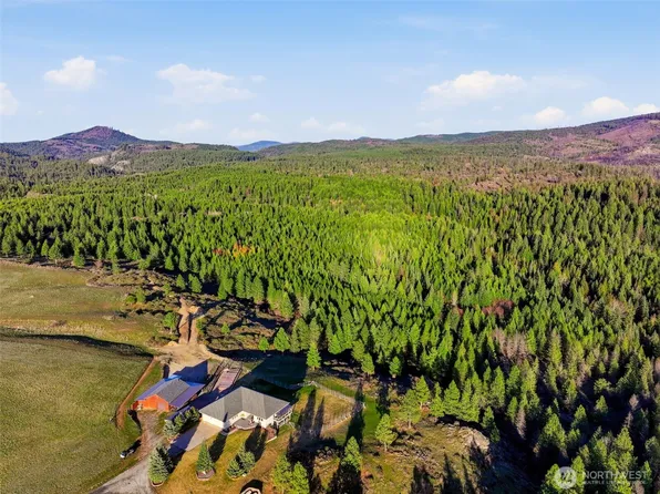 (undisclosed Address), Elk, WA 99009