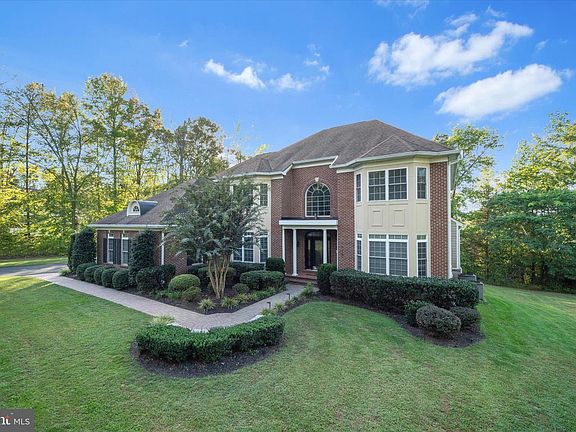4th image of 10101 Alydar Ct
