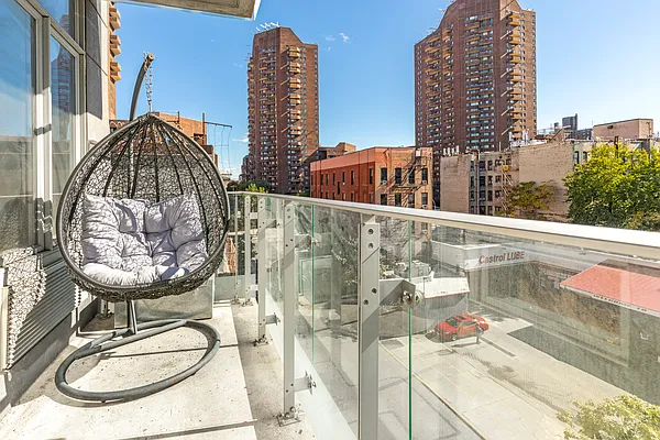 Rented by Compass | media 5