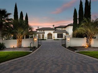 9017 Camelback Dr, Austin, TX 78733