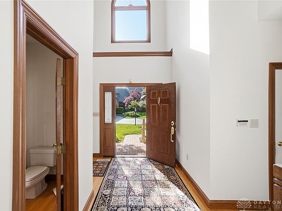 2nd image of 861 Timberlake Ct