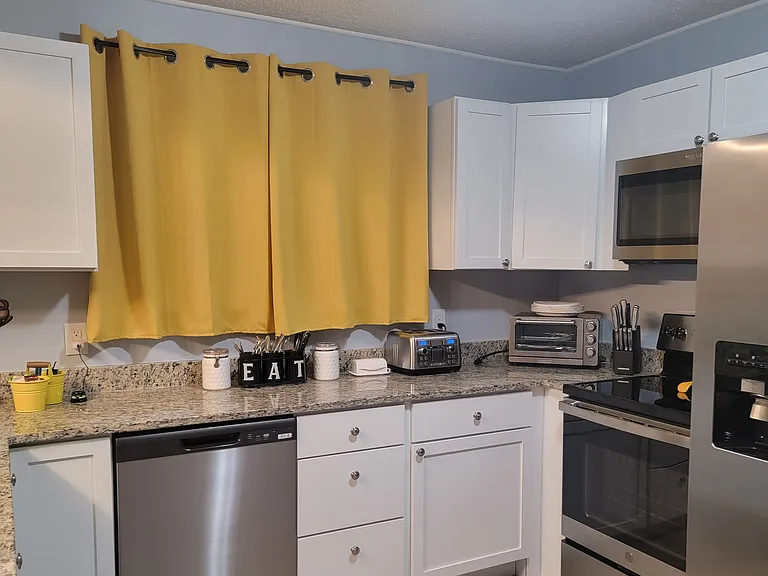 117 Oberlin Rd — Photo 27