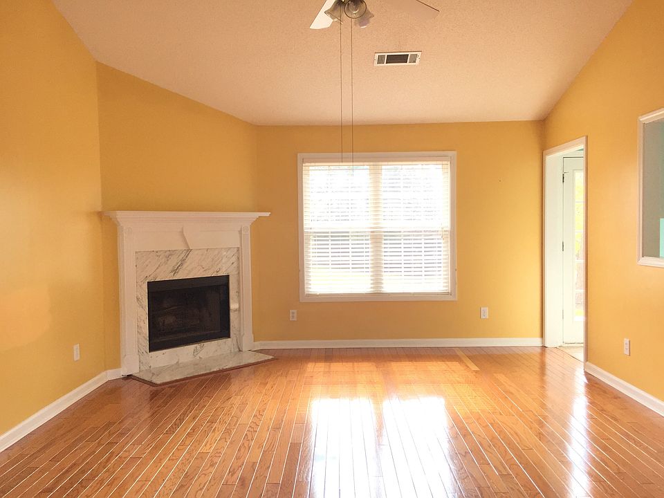Large Living Room