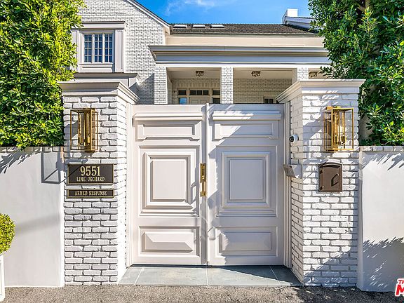 2nd image of 9551 Lime Orchard Rd