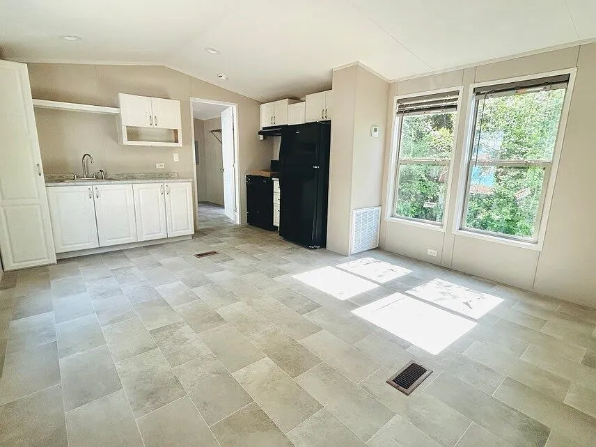 1 bed, 1.0 bath, 532 sqft, $1,135 — Photo 3
