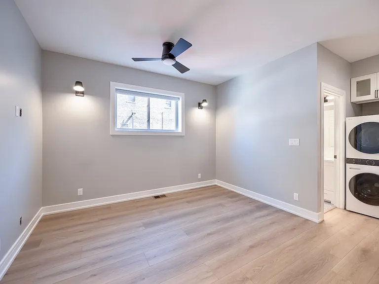 1807 S Laflin St #1 — Photo 6