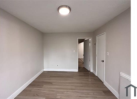 2nd image of 14801 Joy Rd APT 9