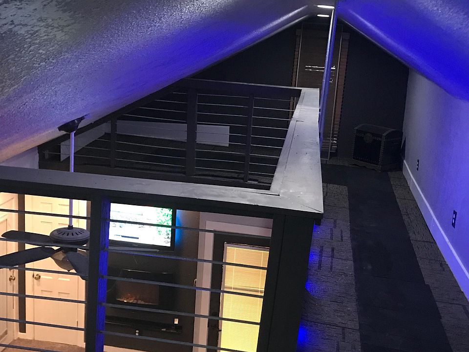 Upstairs loft style 