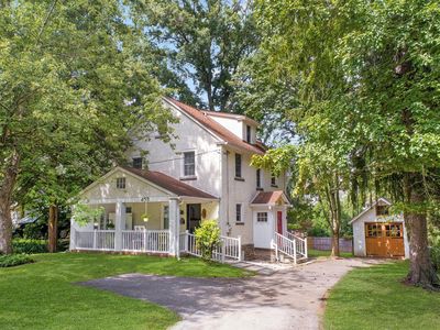 453 Conestoga Rd, Wayne, PA, 19087