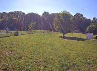 93 Pawnee Dr, Bradyville, TN 37026