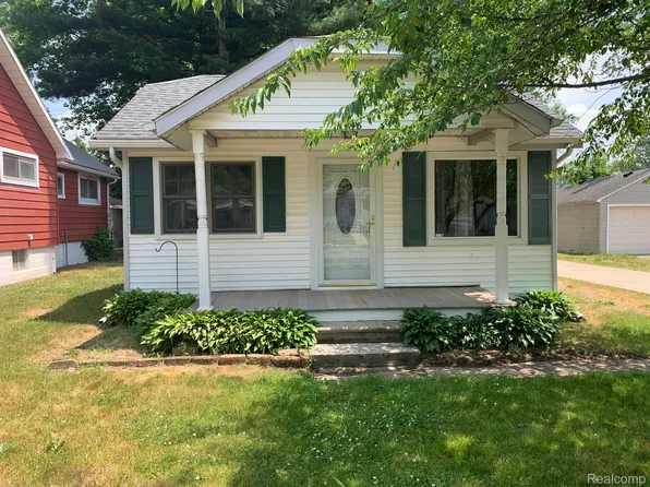 19336 Negaunee, Redford, MI 48240