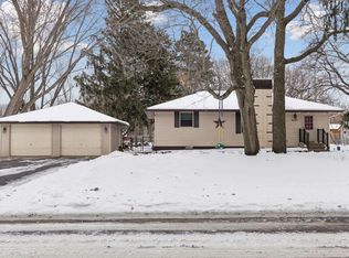 9307 Bataan St NE, Blaine, MN 55449