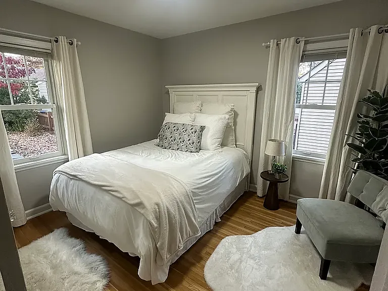1595 Griggs St N — Photo 10