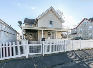 89 Beebe St, Naugatuck, CT 06770