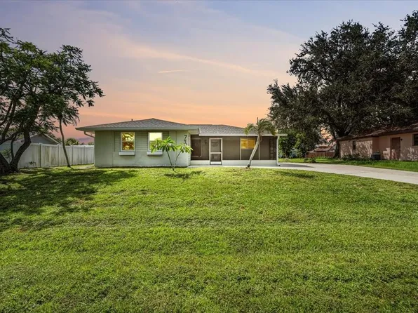 740 Dobell Ter, Port Charlotte, FL 33948