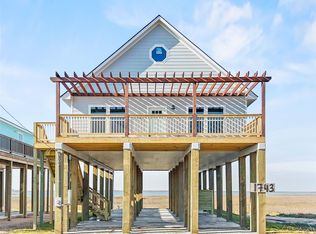 1743 Bluewater Hwy, Surfside Beach, TX 77541